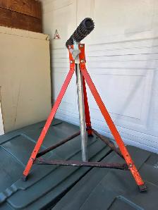Adjustable Trypod To Assist W Cutting Long Wood On A Miter  Saw - Photo 10