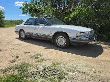 1993 Buick Park Avenue Ultra - Photo 3