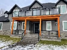 Railings - Photo 3