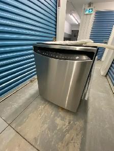 GE STAINLESS STEEL DISHWASHER