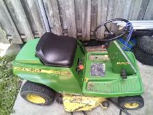 riding lawnmower