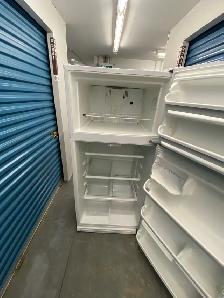 WHITE REFRIGERATOR TOP FREEZER - Photo 4