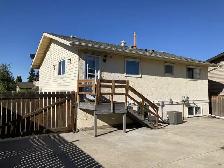 Home for Rent - 4 Bedrooms - Pet Friendly- Heated Garage - AC - Photo 23