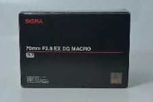 Sigma 70 mm f2.8 EX DG macro lens for Canon AF mount ID 2660