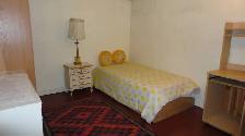 Room for Rent - Photo 2