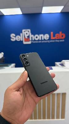 pre owned Samsung Galaxy S22 for sale at SellPhone Lab Cochrane