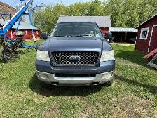 2005 Ford F-150 - Photo 2