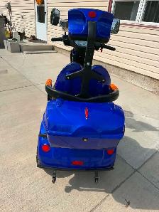 Tron Electric Scooter - Photo 4