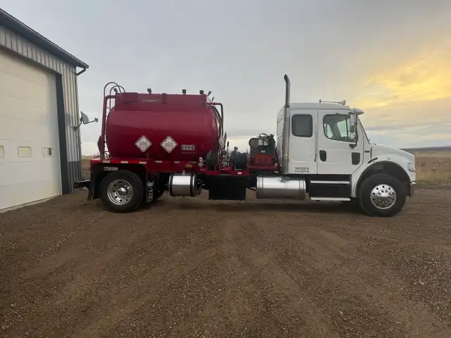 Pressure truck operator
