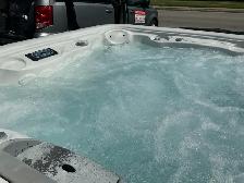 Hot Tub For Sale - Photo 4