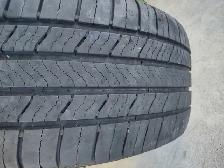 1 pneu été 225-55R17 Michelin X-Tour, comme neuf. Usure 9/32 - Photo 2