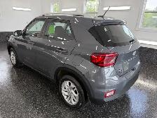 2025 Hyundai Venue preferred Only 5300KM - Photo 2
