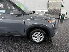 2025 Hyundai Venue preferred Only 5300KM - Photo 5