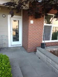 $1,700 - 1 Bedroom Condo (Surrey Fleetwood) - Photo 9