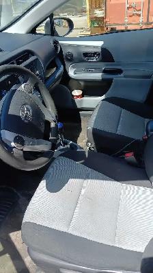 Toyota Prius C 2013 - Photo 6