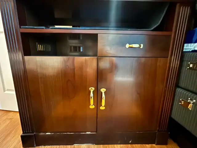 Used Real Wood TV Stand/Dresser for Sale