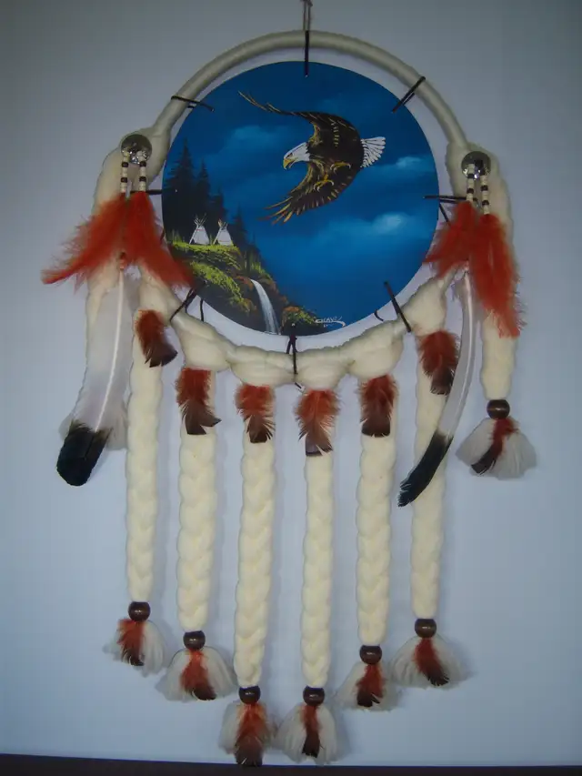VINTAGE NATIVE DREAM CATCHER