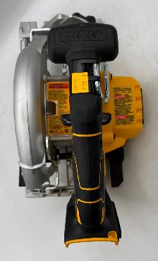 Dewalt DCS565 - 8 1/2' Cordless Circular Saw with Blade - Photo 2