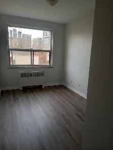 3 Bedroom, one month free rent, main floor, available August 1 - Photo 7