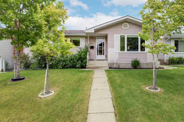 AMAZINGLY UPDATED 5 BED TEMPLE NE BUNGALOW FOR SLE