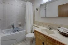 AMAZINGLY UPDATED 5 BED TEMPLE NE BUNGALOW FOR SLE - Photo 10