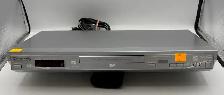 2004 Panasonic DVD-S27 DvD / CD Player with Remote - Photo 2