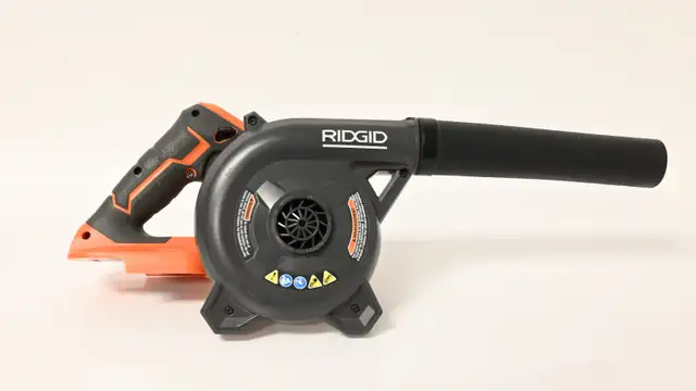 Ridgid Cordless Blower Inflator/Deflator Nozzle R86043 Tool Only