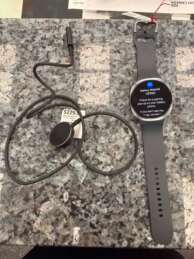 Samsung Galaxy Watch 8 w/charger