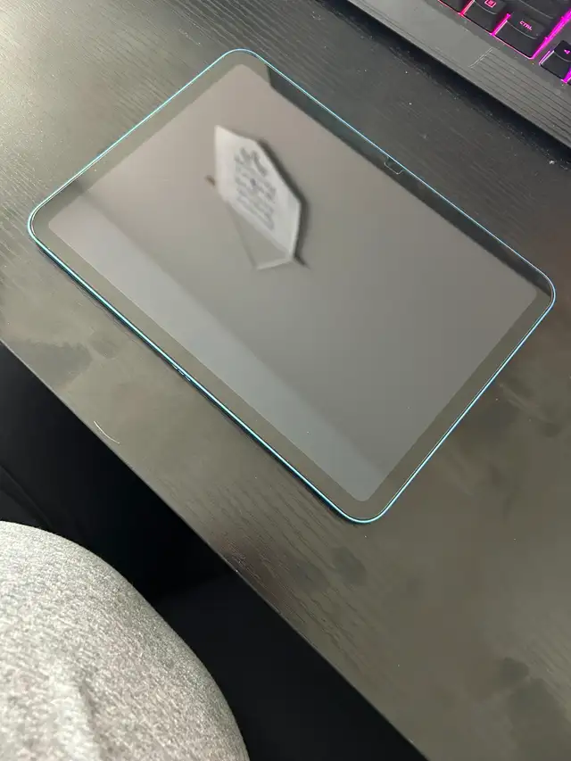 BLUE 64GB 10TH GEN IPAD