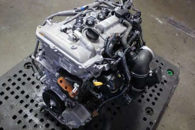 Toyota Prius V Motor Hybrid 1.8L Engine 2010-2015 2ZRFXE JDM