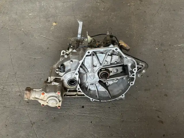 Honda CR-V 2002–2006 AWD 5-Speed Manual K24A Transmission