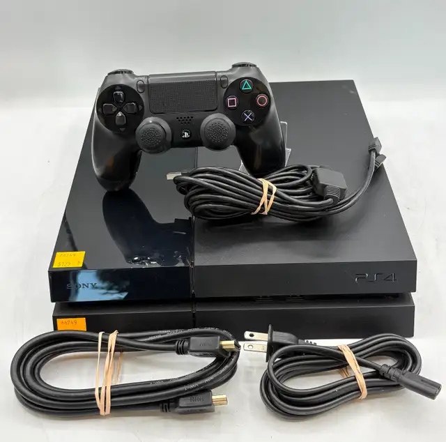 OG 500gb Playstation 4 complete with PS4 Controller