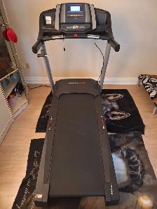 Healthrider H70T Proshox2 Treadmill - Photo 8