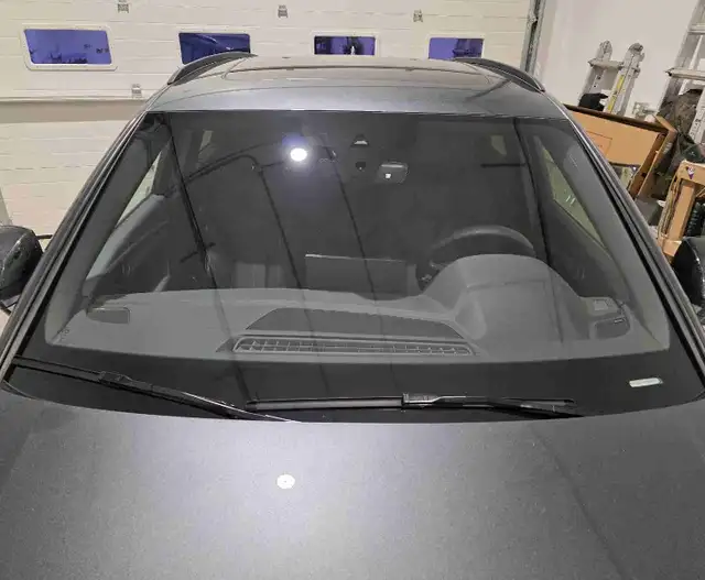NOW HIRING – AUTO GLASS TECHNICIAN (ENTRY LEVEL OR EXPERIENCED)