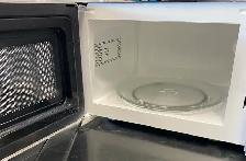 Small Microwave Oven - Photo 2
