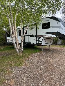 2021 Rockwood Ultralite 2883WS 5th Wheel