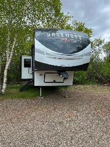 2021 Rockwood Ultralite 2883WS 5th Wheel - Photo 2