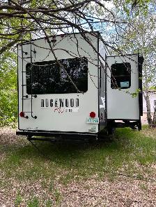 2021 Rockwood Ultralite 2883WS 5th Wheel - Photo 4