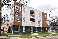 SPACIOUS 2 Bedroom Apartment - Move in ready! - Photo 10