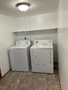 Duplex for Rent - Photo 9