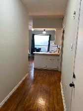 Downtown 2 br apt $1400 available immediately - Photo 8