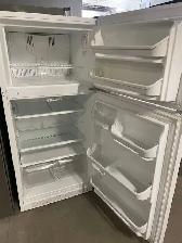 Réfrigérateur blanc 28.5'' hauteur 60'' Frigidaire - Photo 2