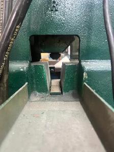 Frohring Mini-Jector manual injection moulding machine - Photo 5