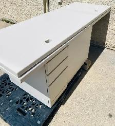 Three heavy duty metal cabinets - Photo 2