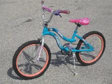 OUTGROWN & GOOD SHAPE GIRL'S 20' SUPERCYCLE DREAMWEAVER BIKE! - Photo 2