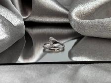 14KT White Gold Diamond Engagement Ring & Matching Band Set - Photo 3