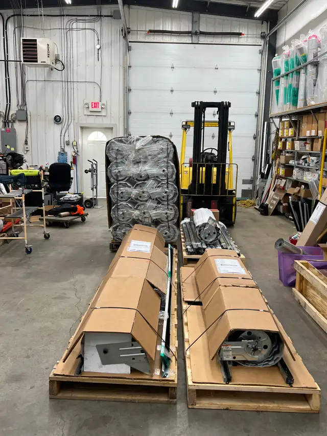 Shipper/Receiver Carpentry Experience Required