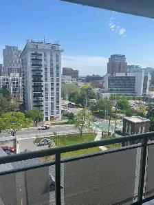 Furnished 1 BR Apartment w/ TV, PS5,Computer,10,000  TV Channels - Photo 2