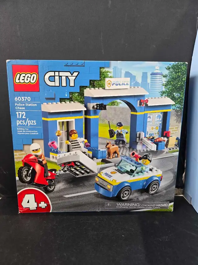 LEGO CITY POLICE STATION CHASE 60370