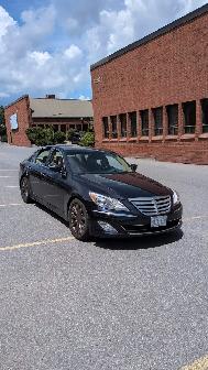 HYUNDAI GENESIS 2014 V6 66982 KM ONLY SALES $14800.00